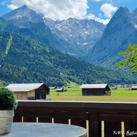Haus Kreuzeckwiese - Riffelwandspitze Lägenhet