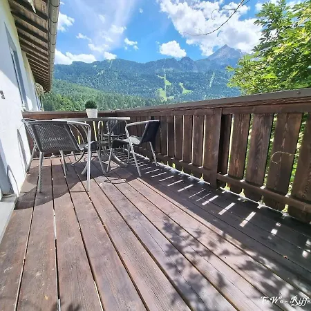 Haus Kreuzeckwiese - Riffelwandspitze Lägenhet *